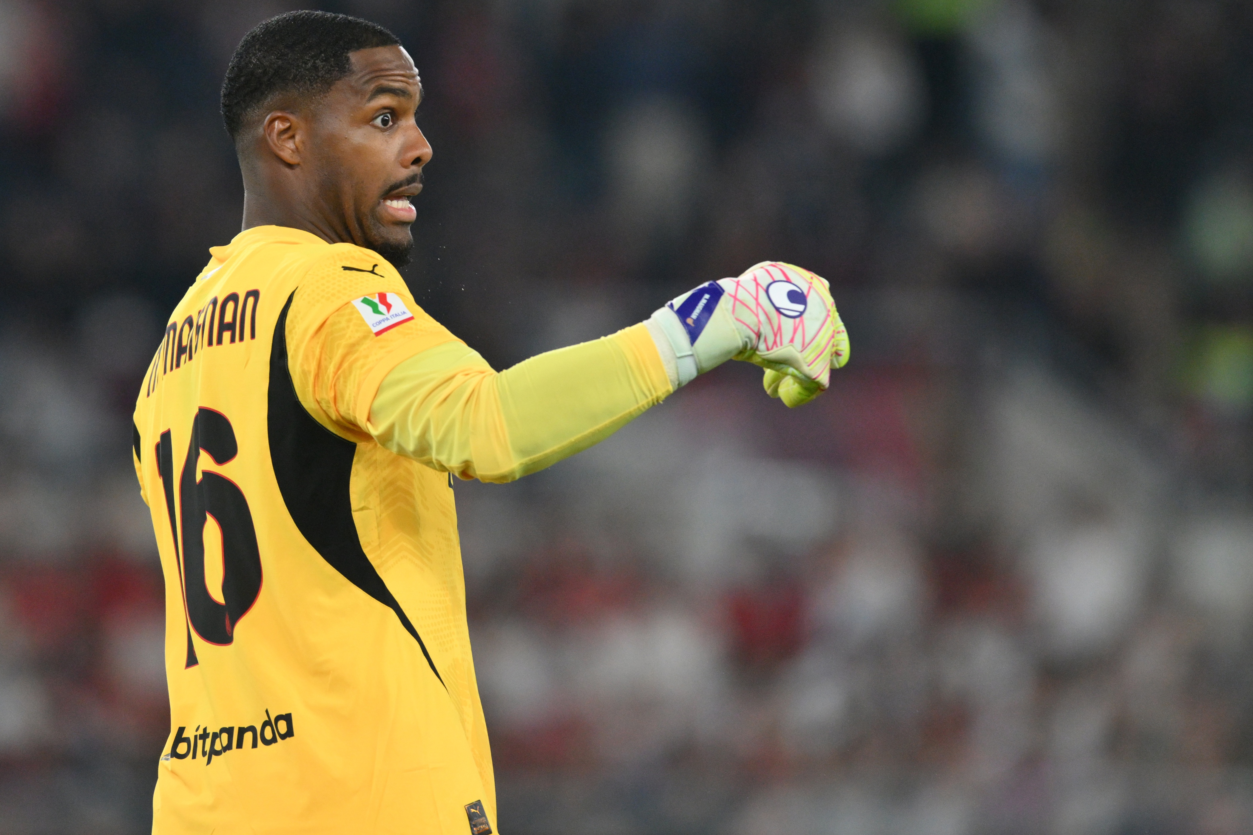 星空体育官网-跟队记者：迈尼昂同意与AC米兰续约，将和莱奥并列队内最高薪