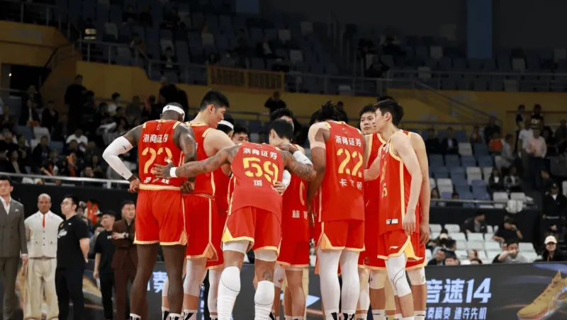 星空体育官网-广厦队发文：朱俊龙挺身而出，连续进攻得分为球队保住胜局