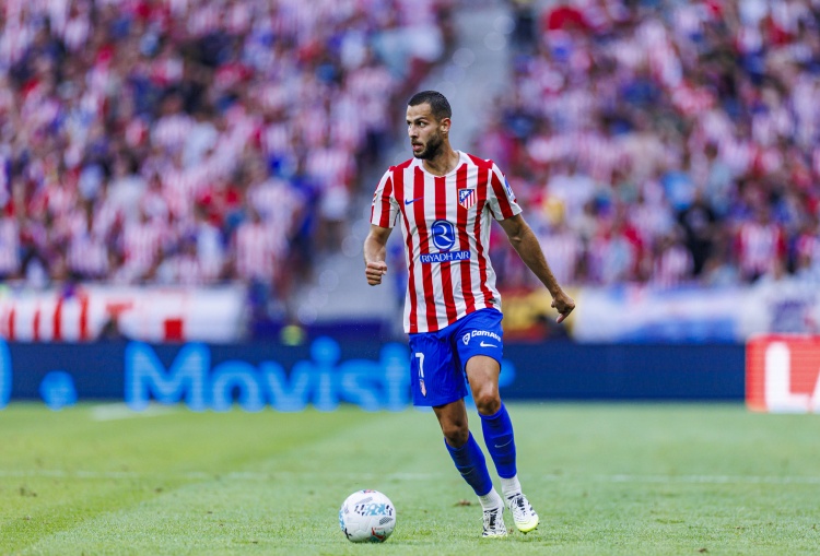 阿斯报：马竞医疗团队正检查汉茨科腿部，以确定问题是否出在脚踝